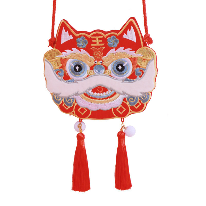 2022年虎年古风刺绣汉服包小挎包 新年绣花配饰 新年礼品送什么