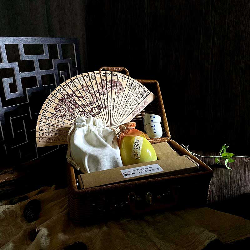【敬月赋】  2021年中秋创意礼盒  束口袋+果酒+酒杯+线香座等  中秋礼盒伴手礼